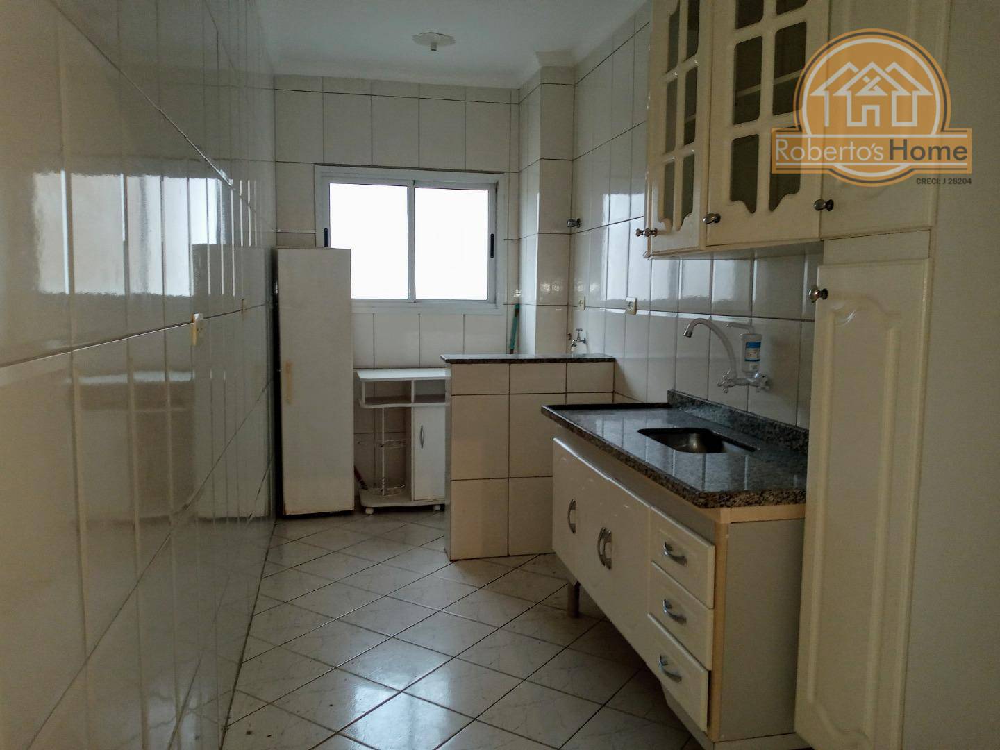 Apartamento à venda com 2 quartos, 64m² - Foto 17