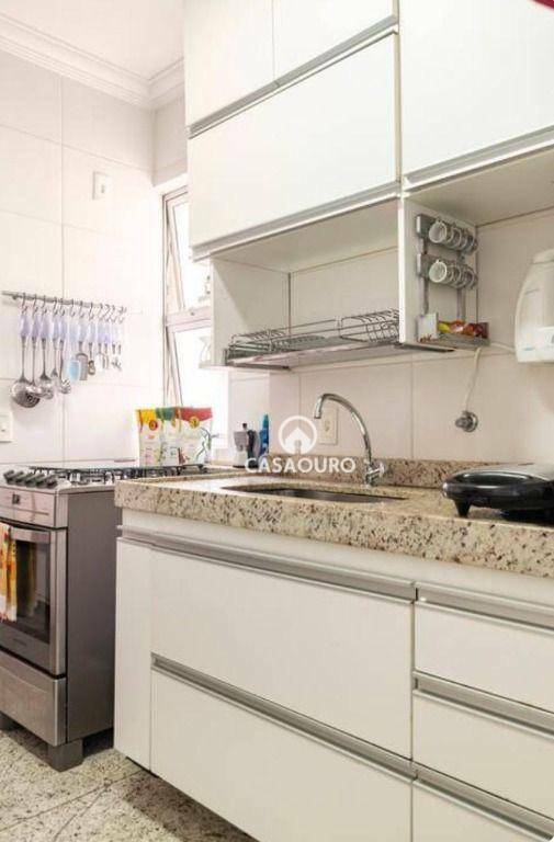 Apartamento à venda com 3 quartos, 85m² - Foto 27