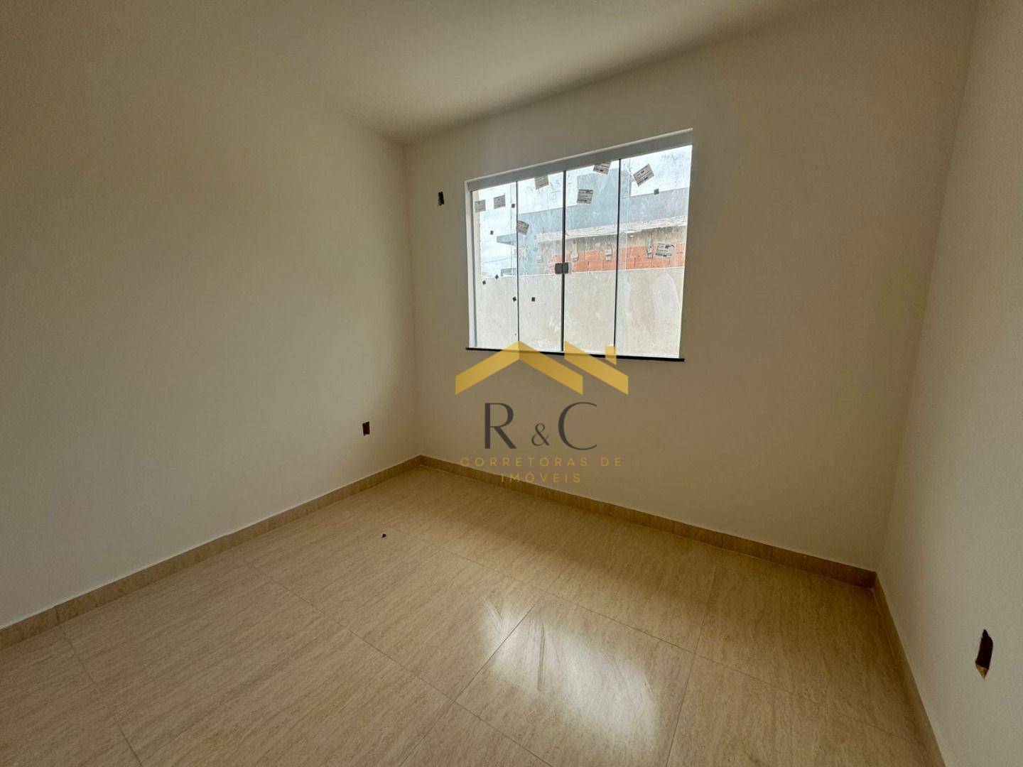 Casa à venda com 3 quartos, 79m² - Foto 13