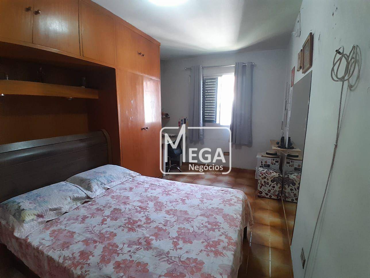 Apartamento à venda com 2 quartos, 65m² - Foto 11