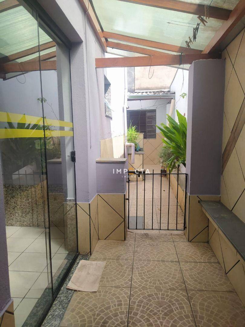 Casa à venda com 2 quartos, 131m² - Foto 5