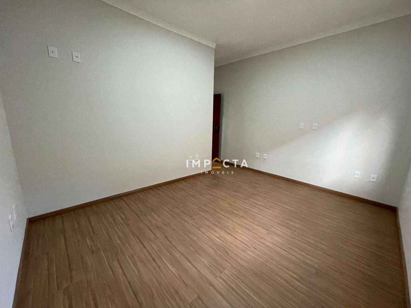 Casa à venda com 3 quartos, 122m² - Foto 12