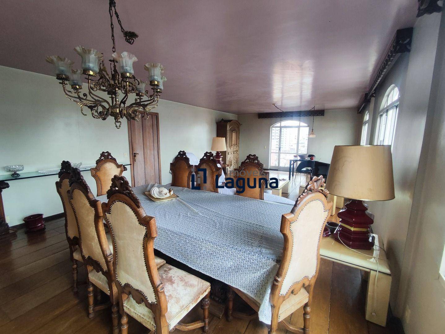 Apartamento, 4 quartos, 242 m² - Foto 4