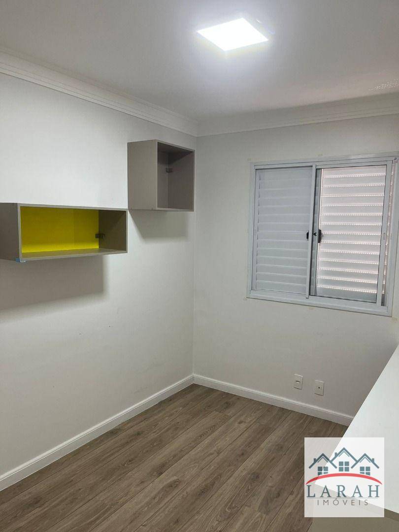 Apartamento à venda com 3 quartos, 68m² - Foto 3