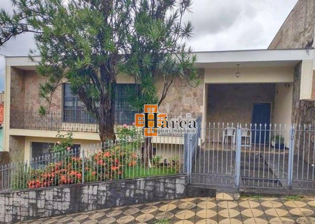 Casa à venda com 3 quartos, 200m² - Foto 2