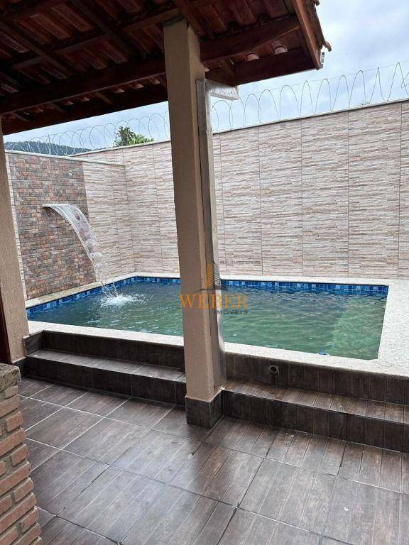 Casa à venda com 3 quartos, 82m² - Foto 5