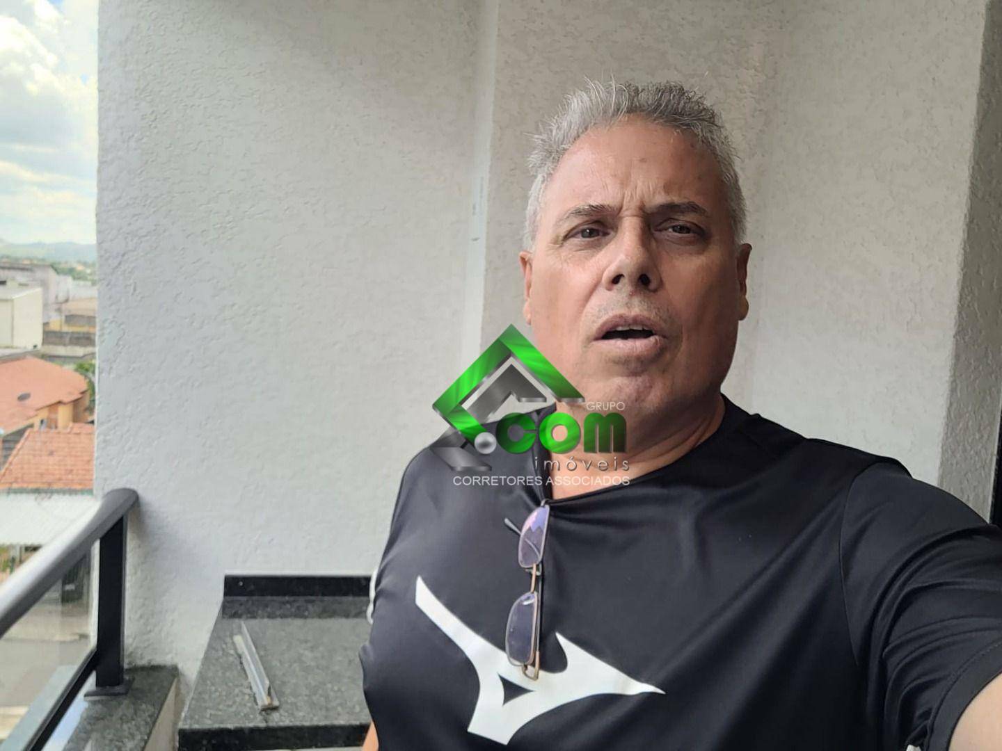 Apartamento à venda com 2 quartos, 60m² - Foto 31