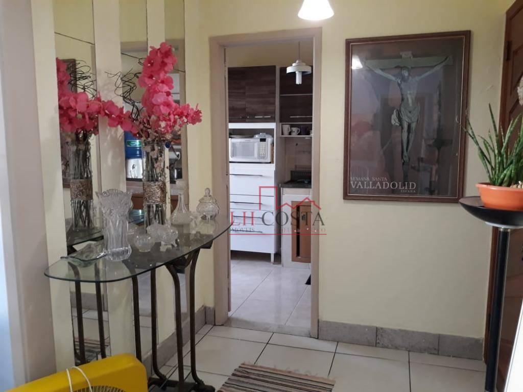 Apartamento à venda com 2 quartos, 85m² - Foto 6