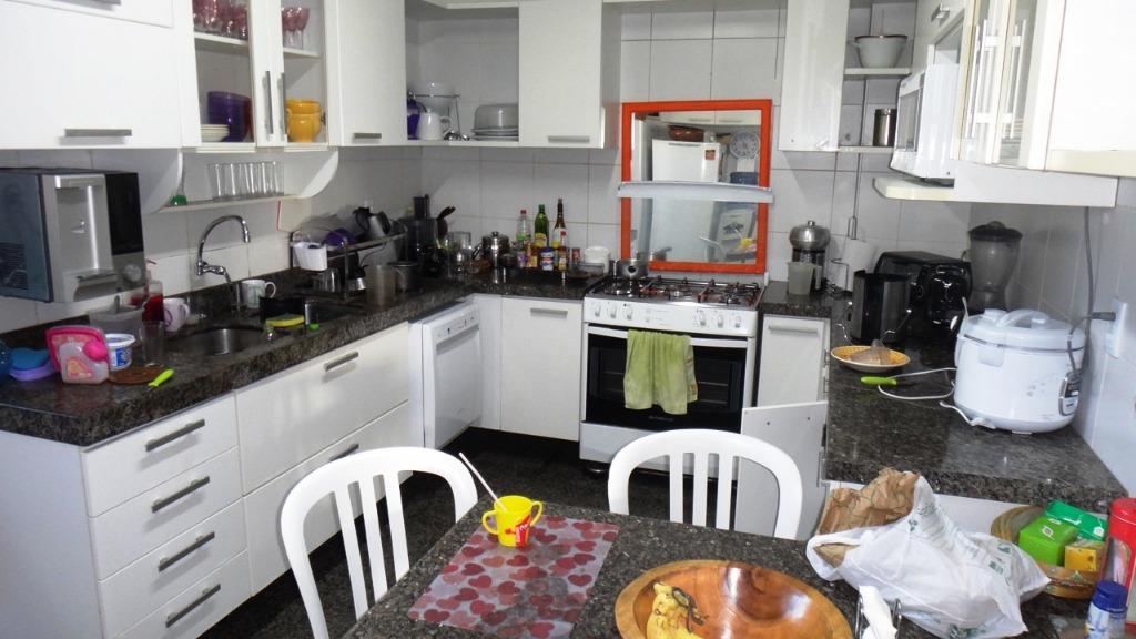 Apartamento à venda com 3 quartos, 146m² - Foto 6