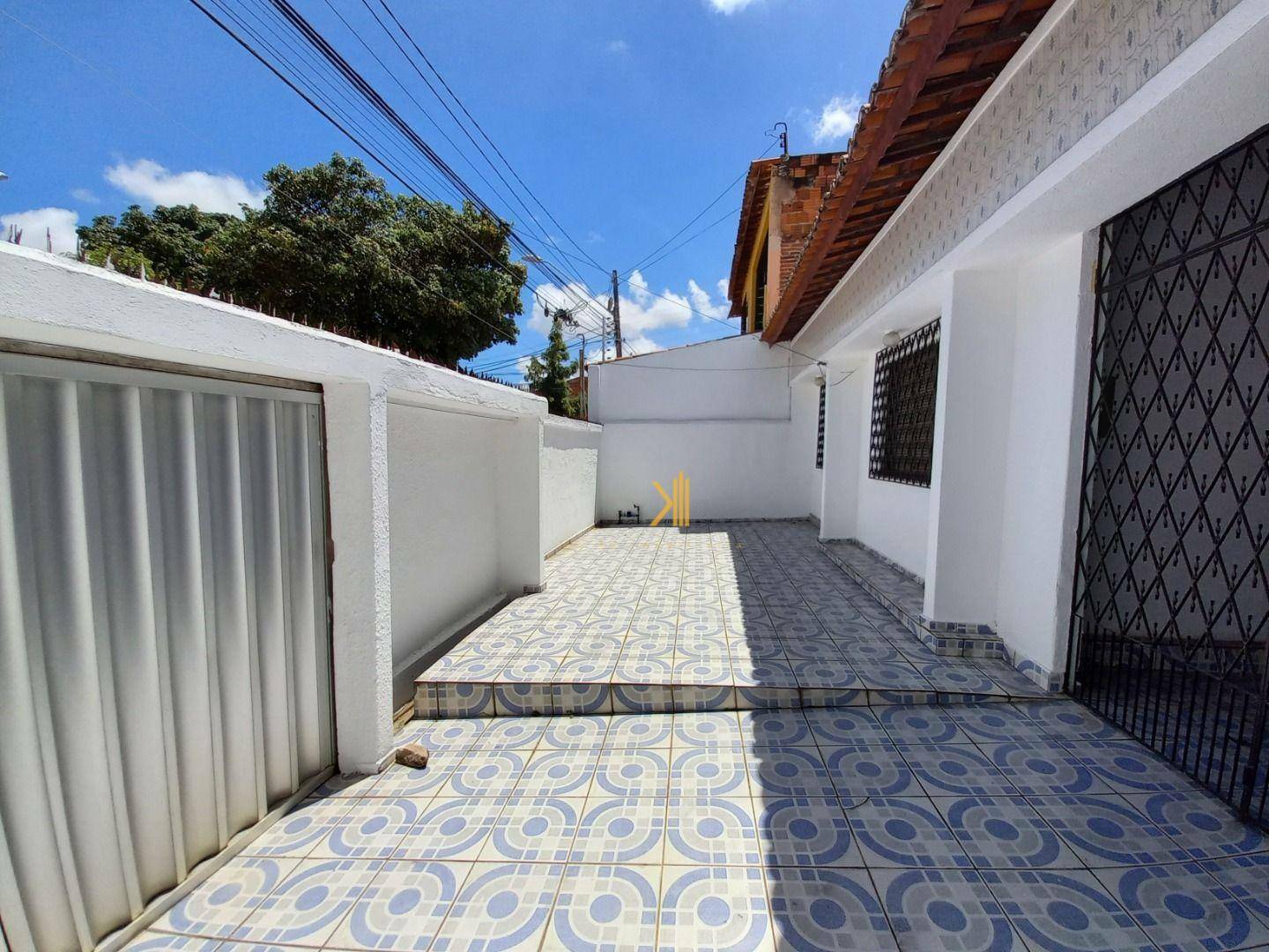 Casa à venda com 2 quartos, 170m² - Foto 5