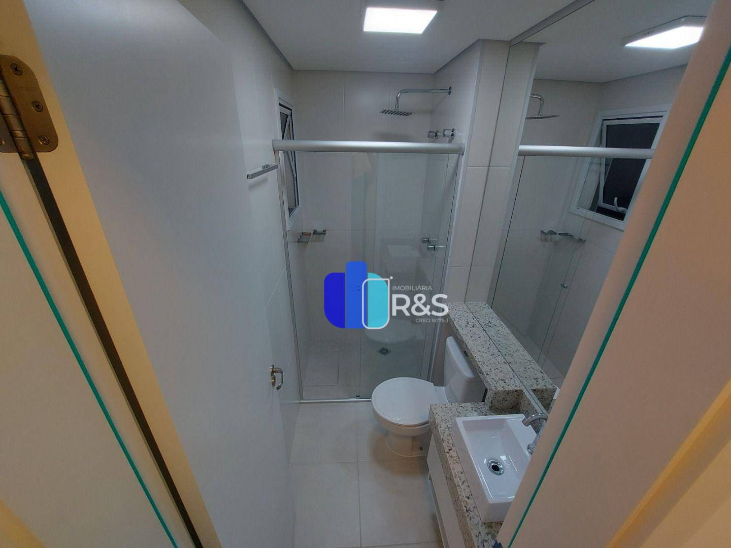 Apartamento para alugar com 2 quartos, 64m² - Foto 5