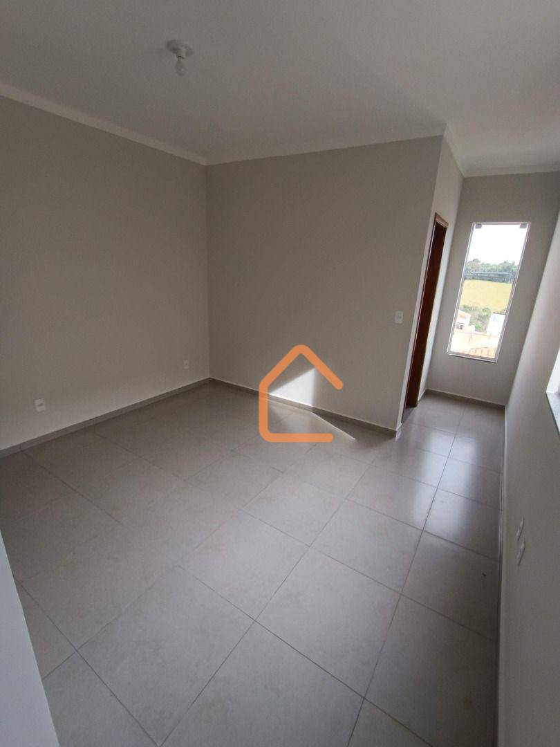 Casa à venda com 3 quartos, 187m² - Foto 12