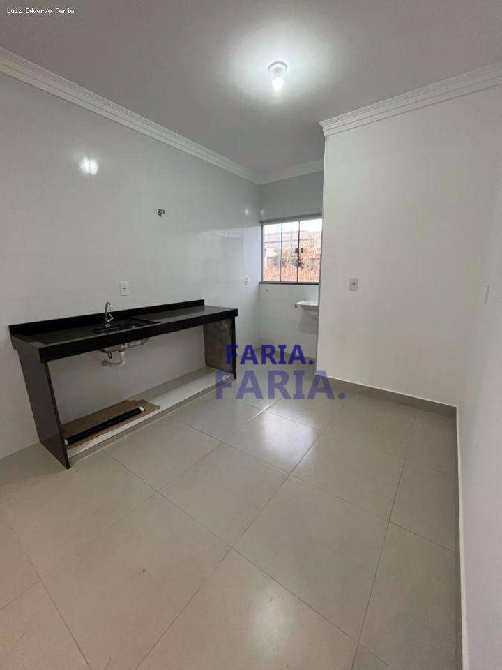 Apartamento à venda com 3 quartos, 107m² - Foto 4