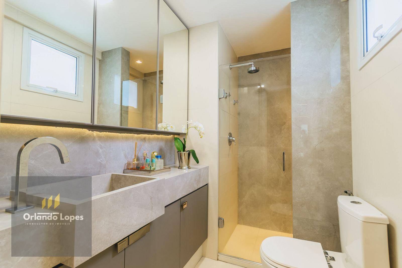 Apartamento à venda com 3 quartos, 258m² - Foto 15