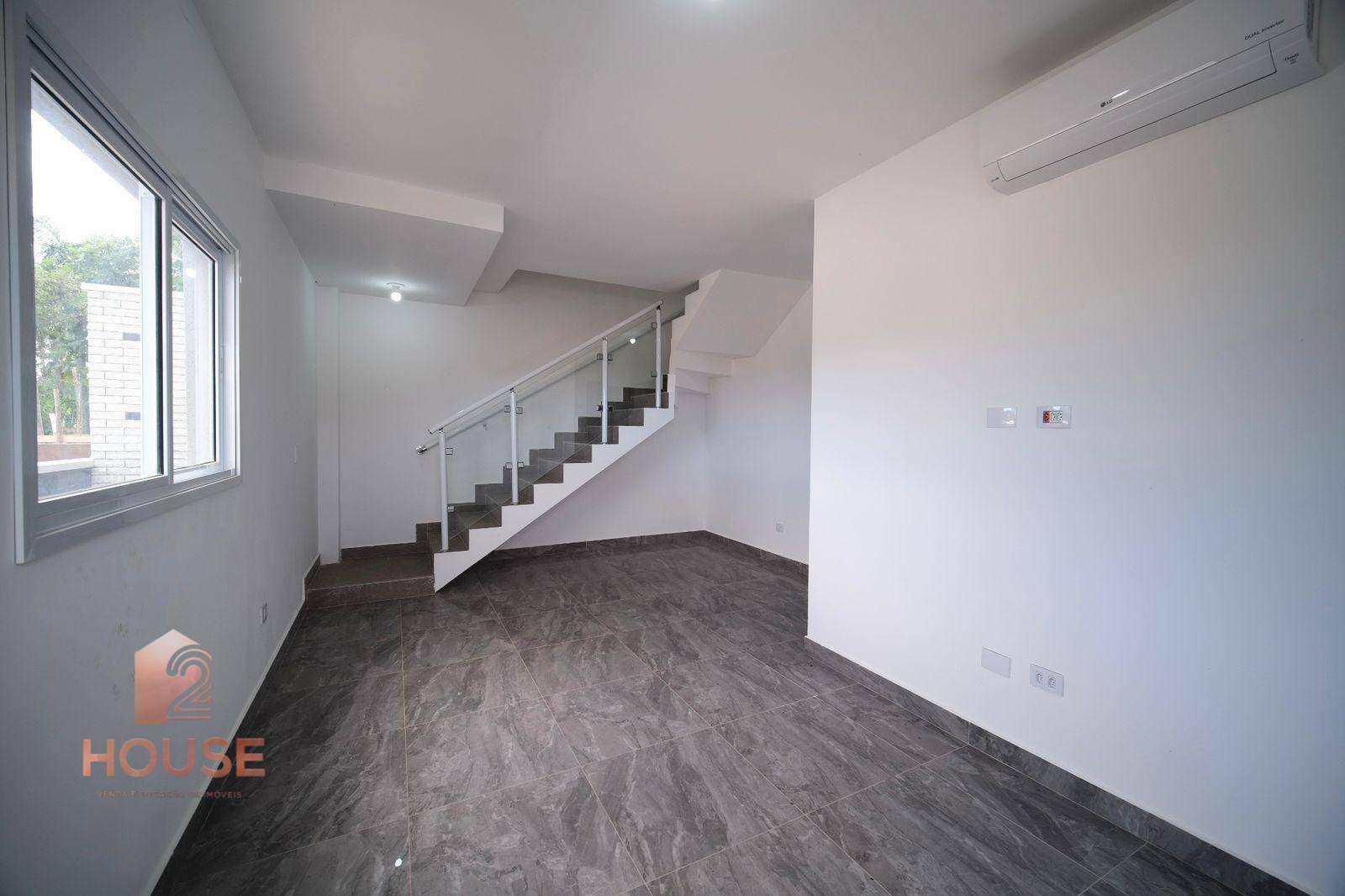 Casa de Condomínio para alugar com 3 quartos, 250m² - Foto 12