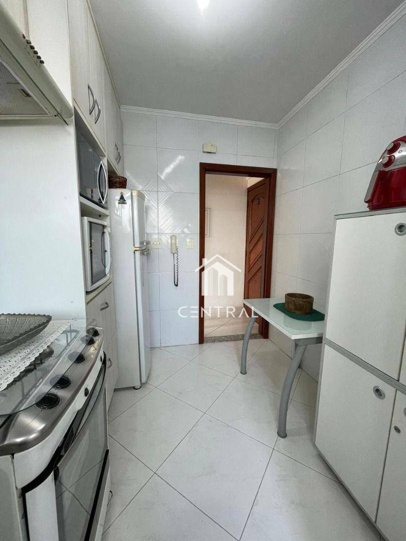 Apartamento à venda com 2 quartos, 69m² - Foto 6