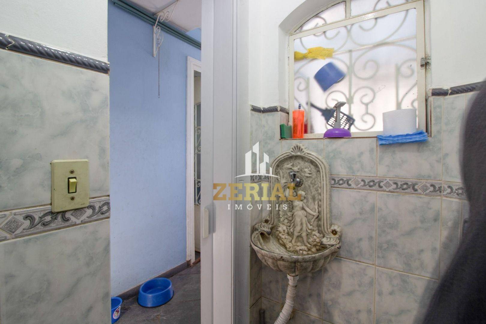 Sobrado à venda com 4 quartos, 200m² - Foto 22