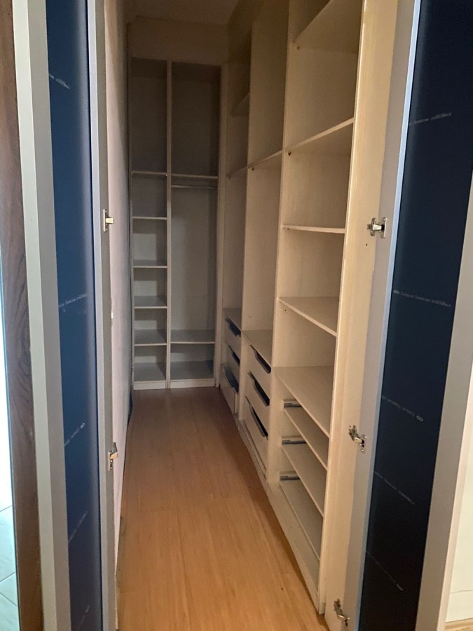 Casa à venda com 3 quartos, 333m² - Foto 6