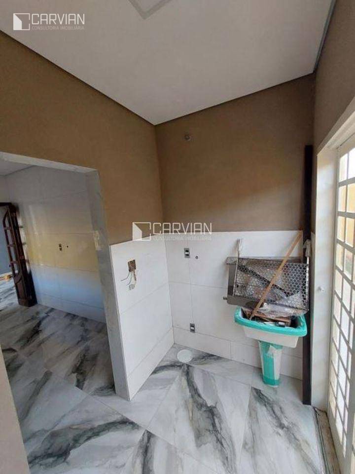 Casa de Condomínio à venda com 3 quartos, 128m² - Foto 4