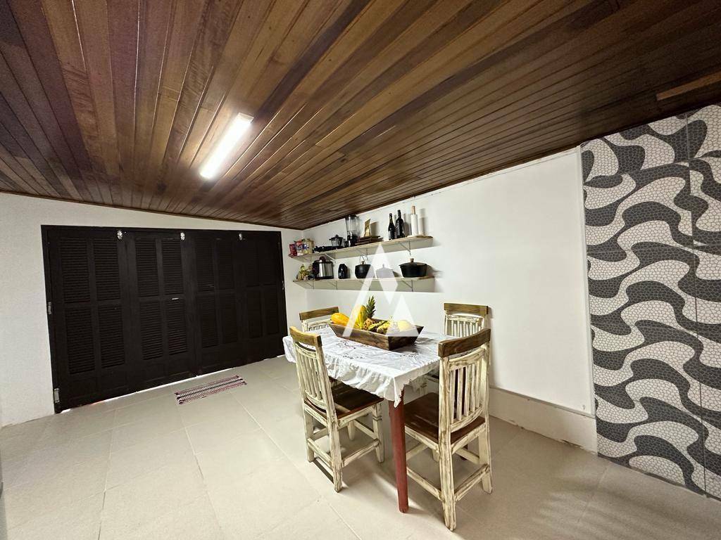 Casa à venda com 4 quartos, 170m² - Foto 27