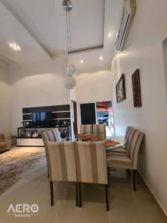 Casa de Condomínio à venda com 3 quartos, 205m² - Foto 30