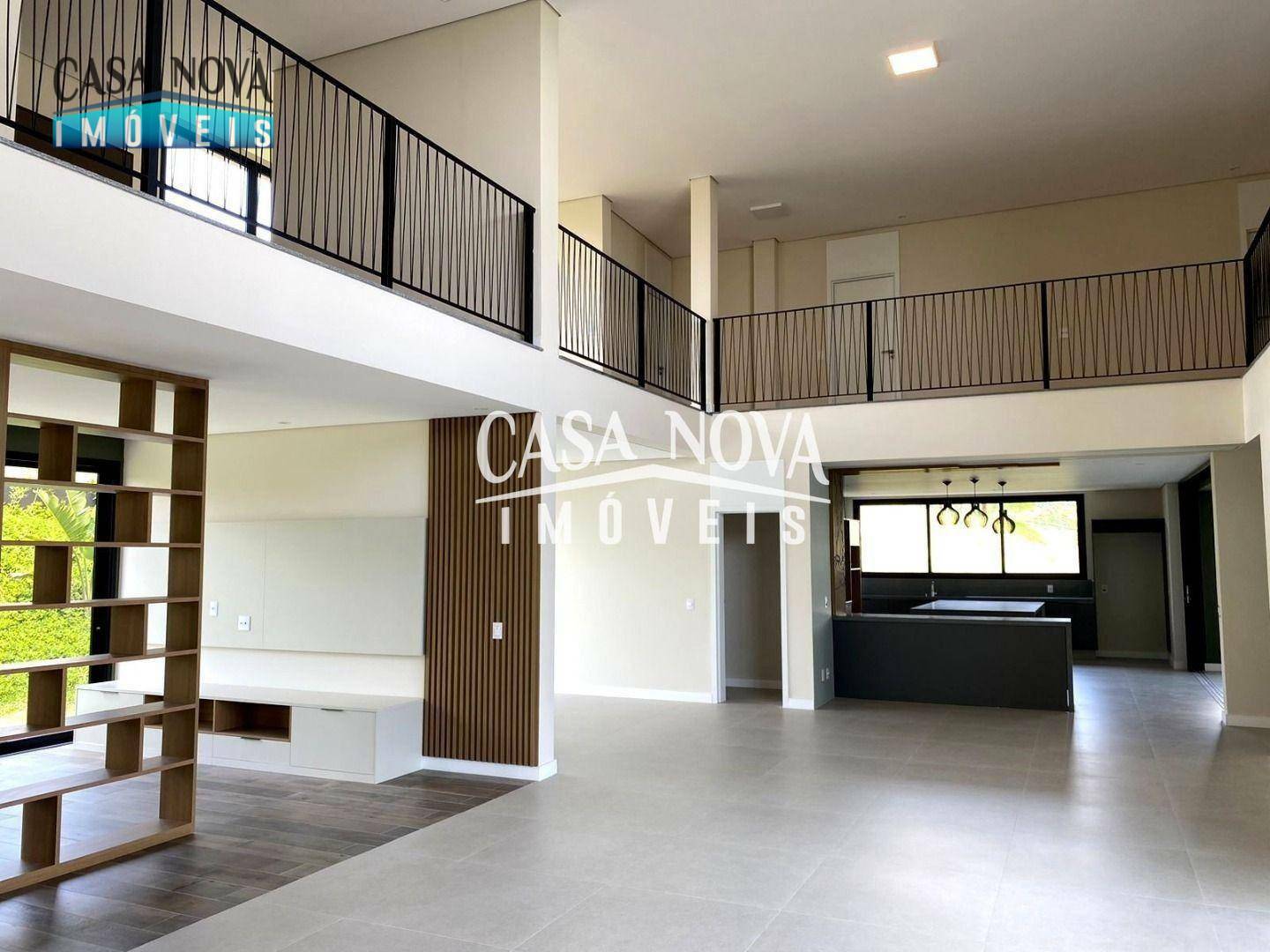 Casa à venda com 4 quartos, 700m² - Foto 9