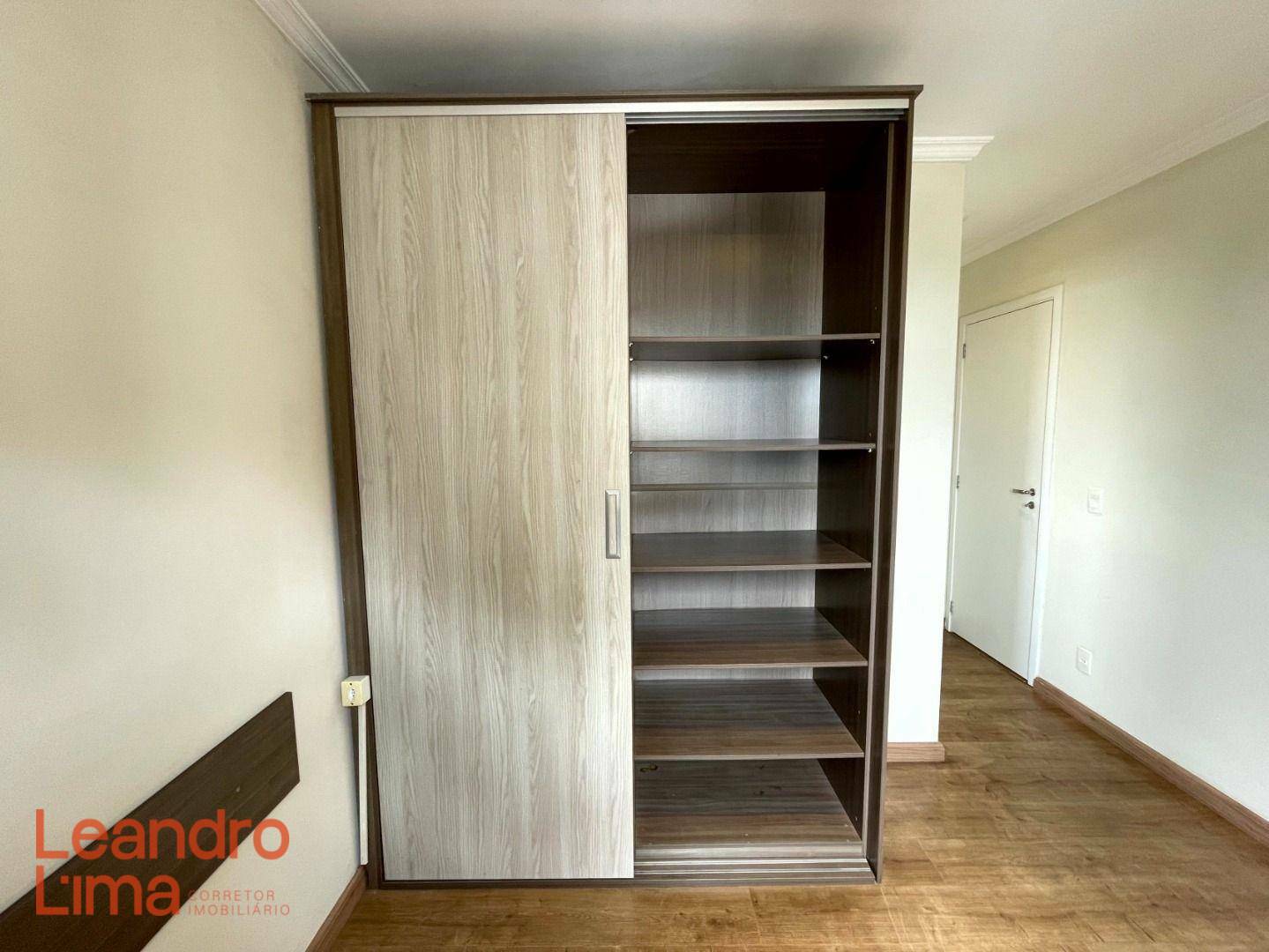 Apartamento para alugar com 3 quartos, 86m² - Foto 14