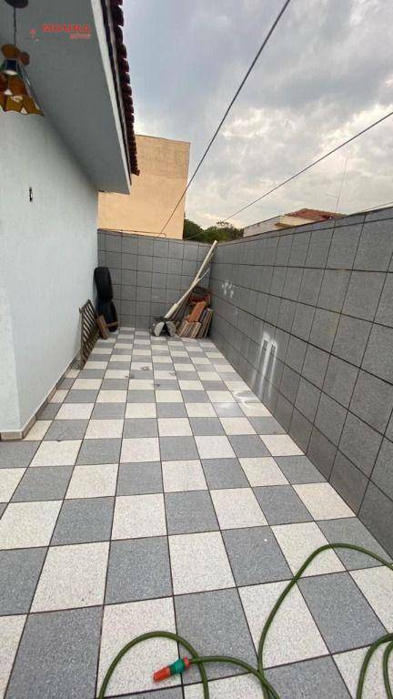 Sobrado à venda com 3 quartos, 255m² - Foto 12