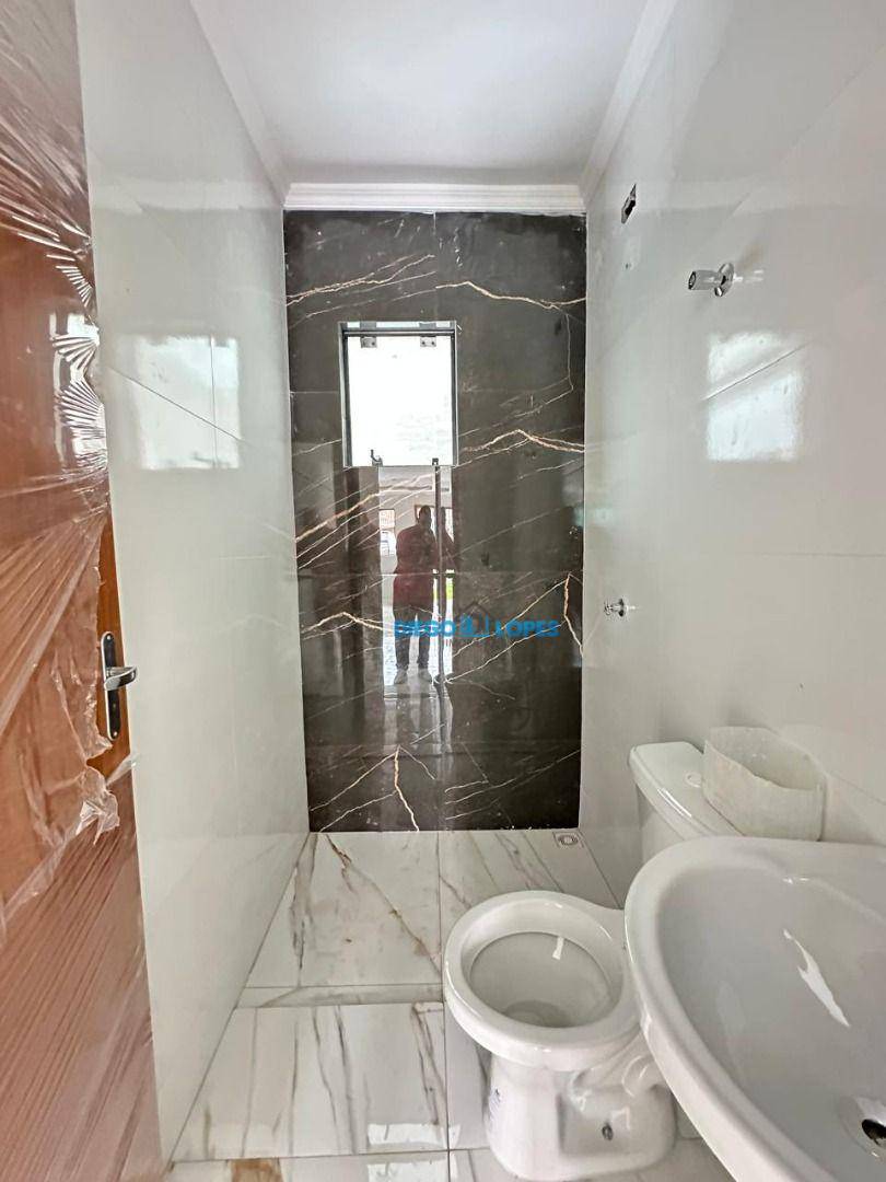 Sobrado à venda com 3 quartos, 82m² - Foto 4