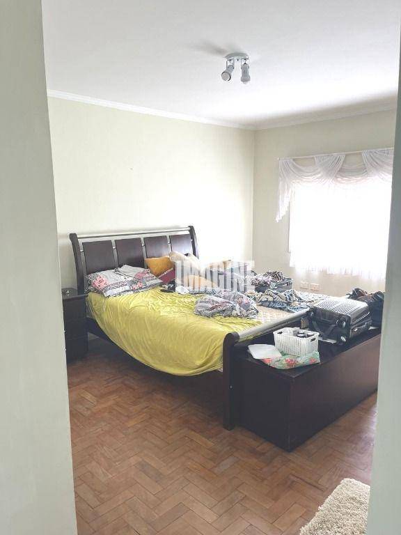 Apartamento à venda com 3 quartos, 140m² - Foto 4