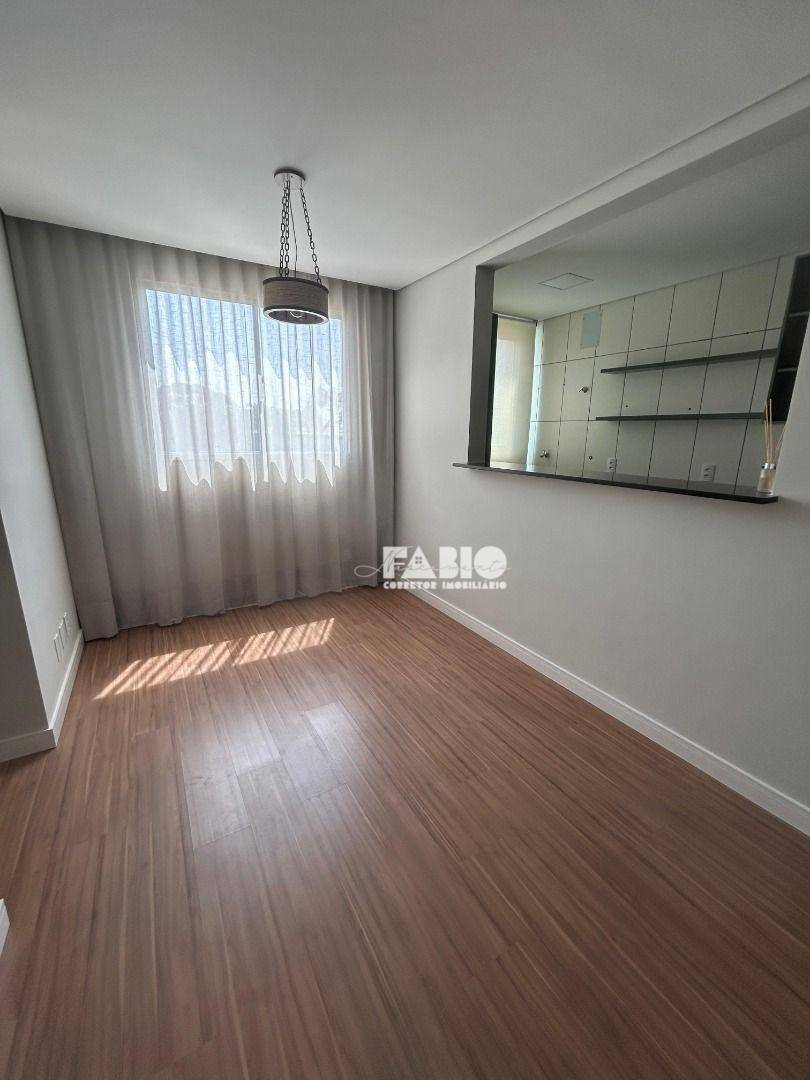 Apartamento à venda com 2 quartos, 47m² - Foto 1