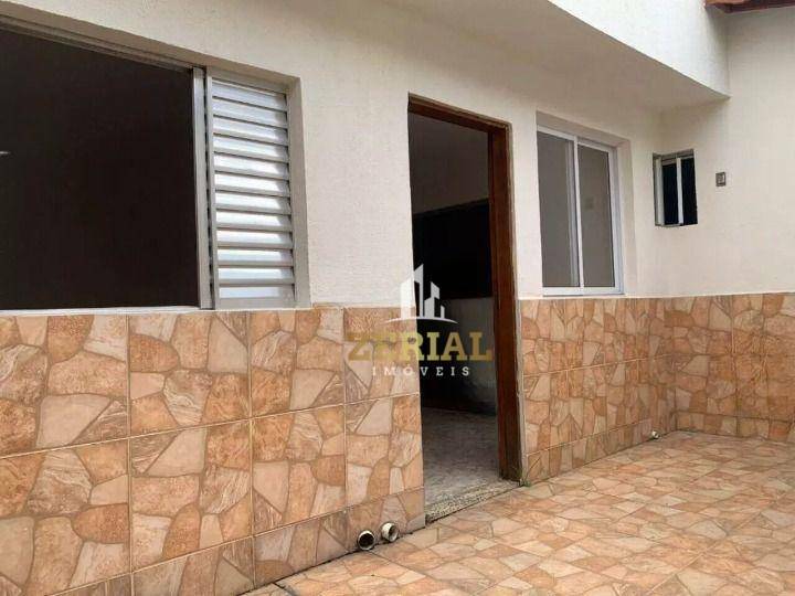 Casa à venda com 2 quartos, 148m² - Foto 2