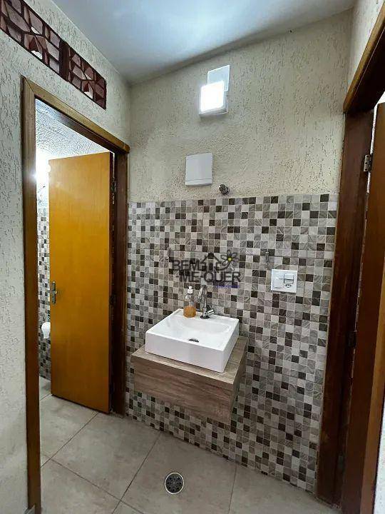 Sobrado à venda com 3 quartos, 208m² - Foto 30