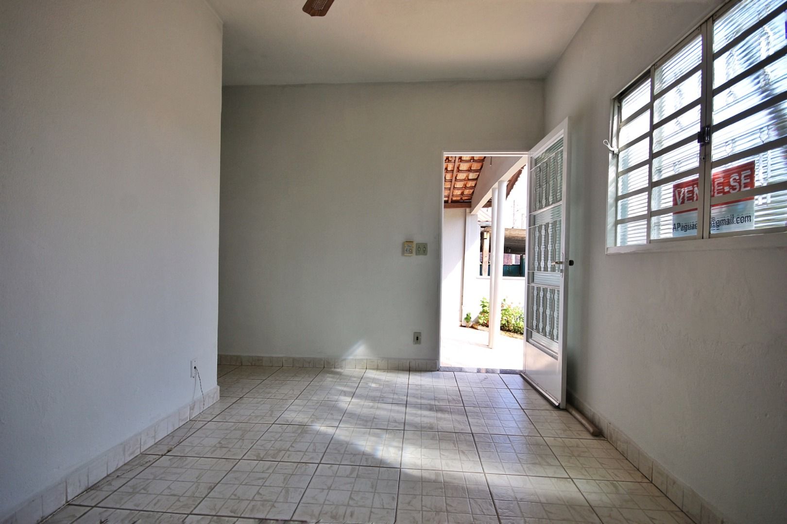 Casa à venda com 3 quartos, 214m² - Foto 9