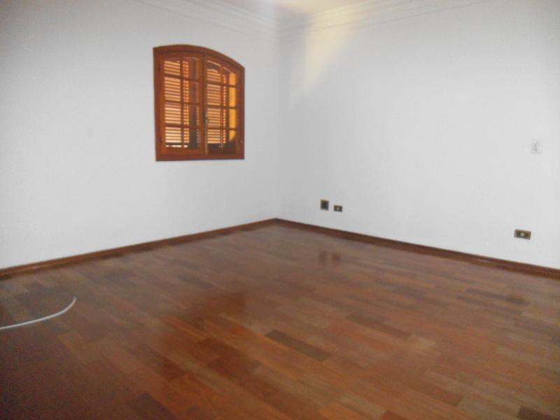 Casa para alugar com 4 quartos, 549m² - Foto 17