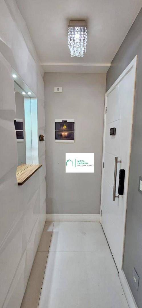 Apartamento à venda com 3 quartos, 100m² - Foto 2