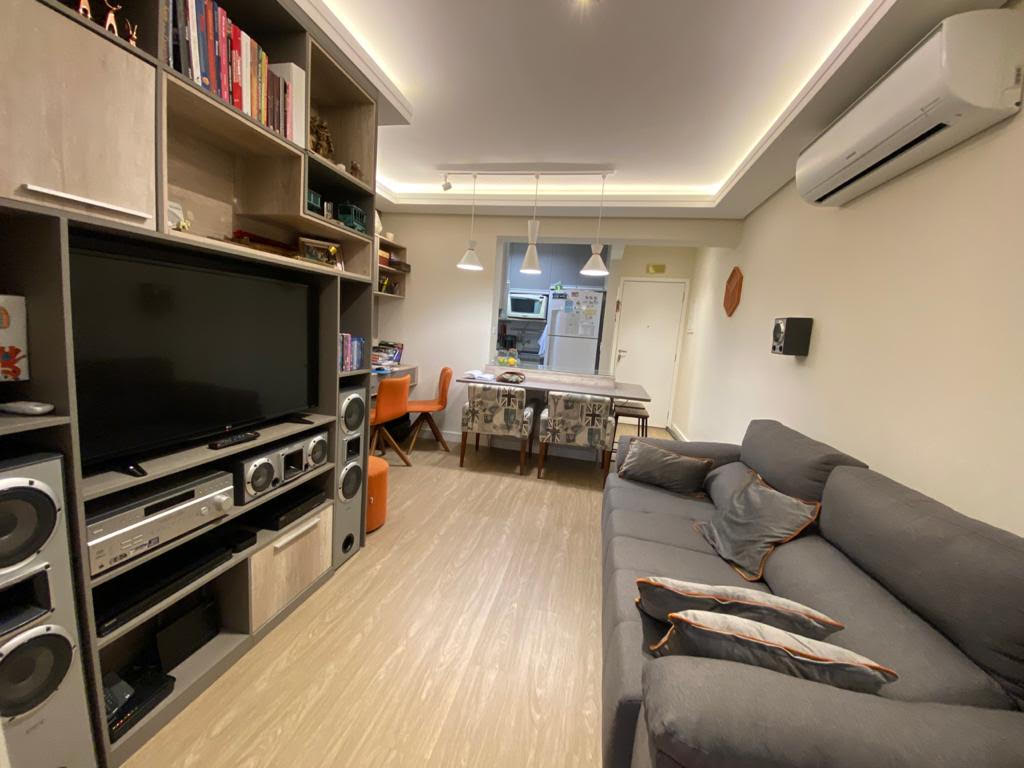 Apartamento à venda com 2 quartos, 61m² - Foto 4