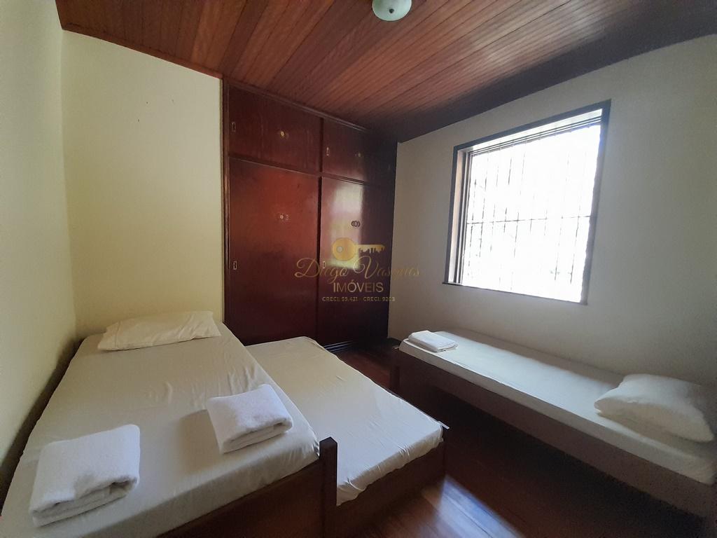 Casa à venda com 6 quartos, 8000m² - Foto 11