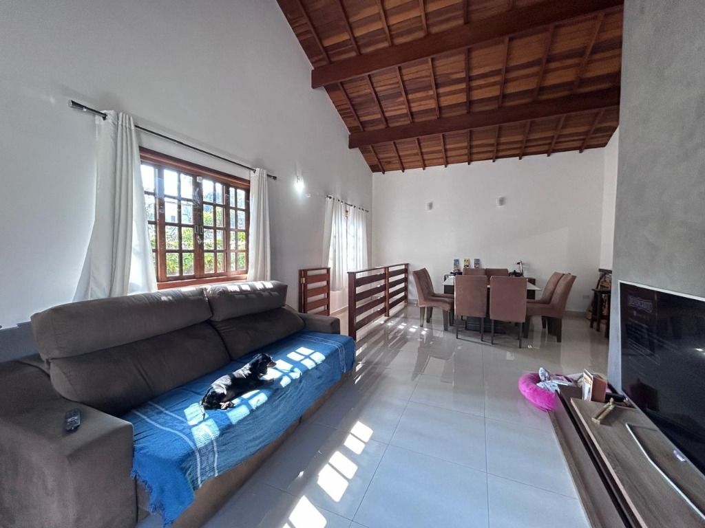 Casa, 3 quartos, 300 m² - Foto 4