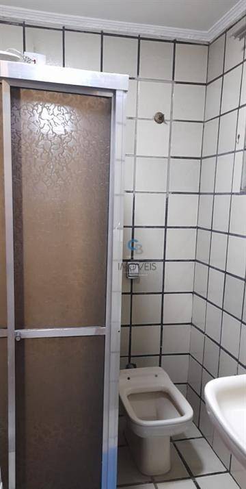 Sobrado à venda com 6 quartos, 240m² - Foto 14