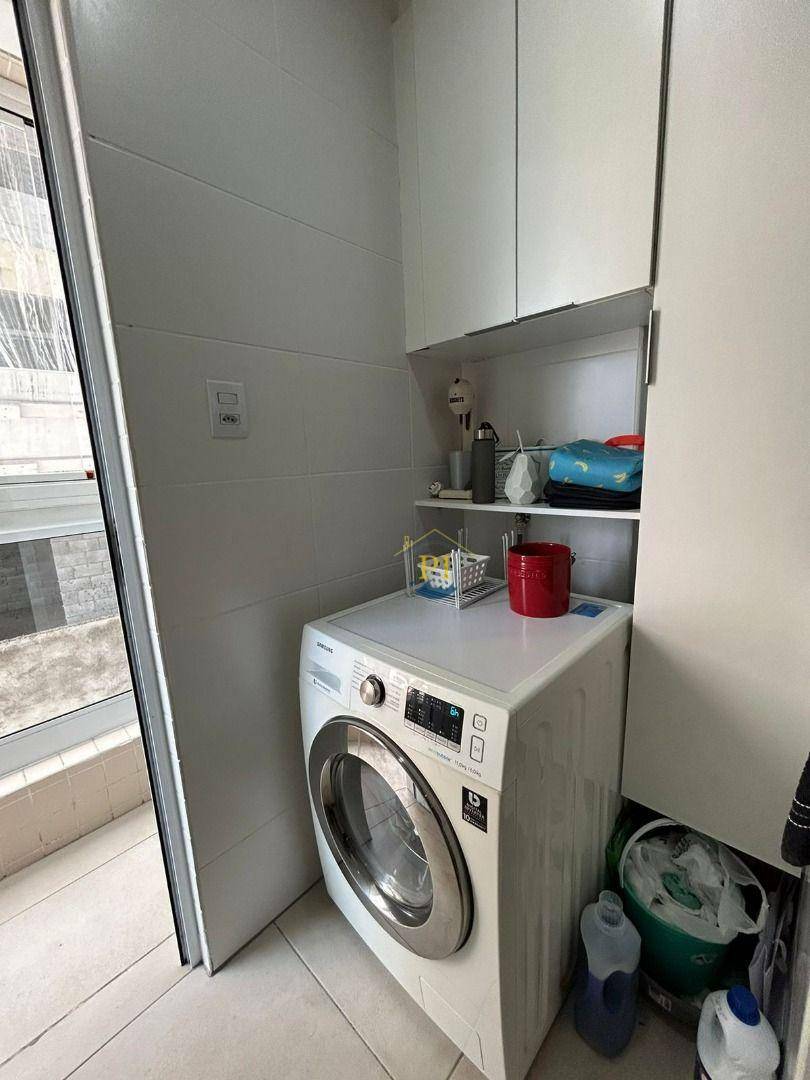 Apartamento à venda com 2 quartos, 63m² - Foto 13