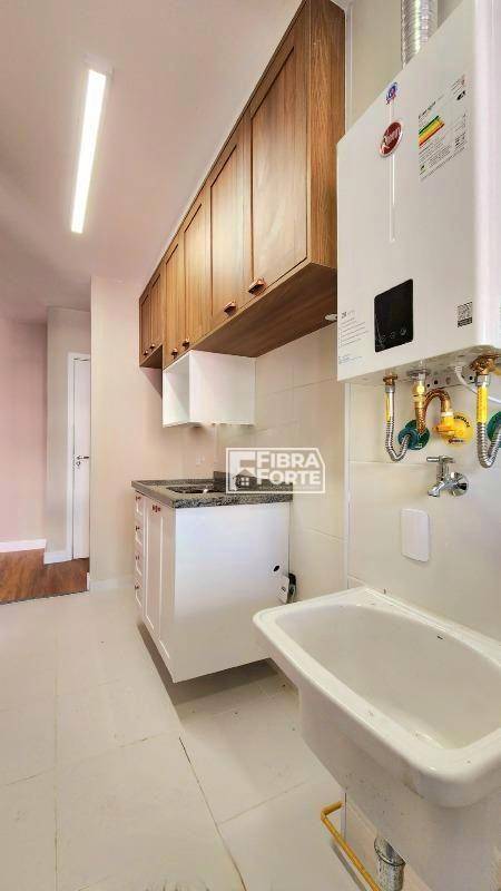 Apartamento à venda com 2 quartos, 57m² - Foto 13