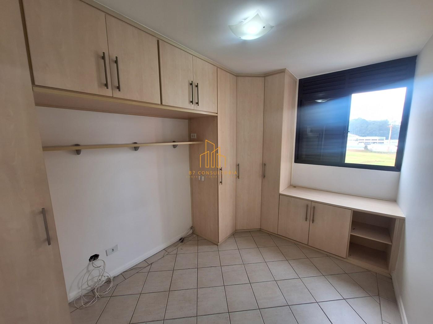 Apartamento para alugar com 2 quartos, 77m² - Foto 21