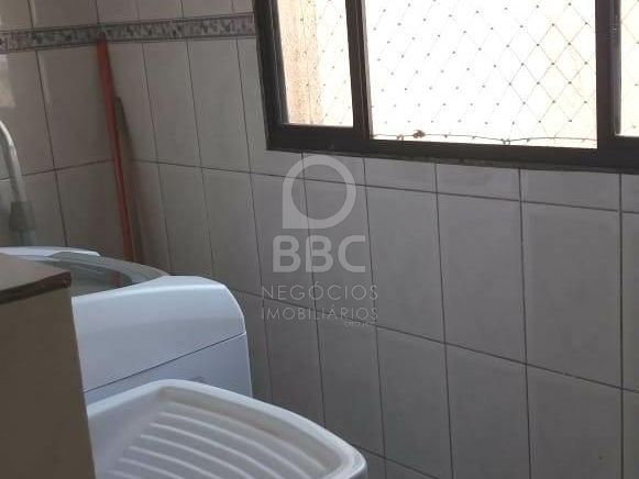 Apartamento à venda com 2 quartos, 78m² - Foto 17