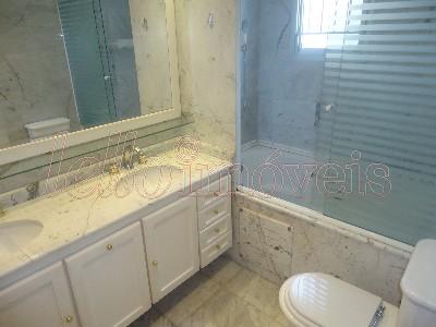 Apartamento à venda com 3 quartos, 158m² - Foto 11