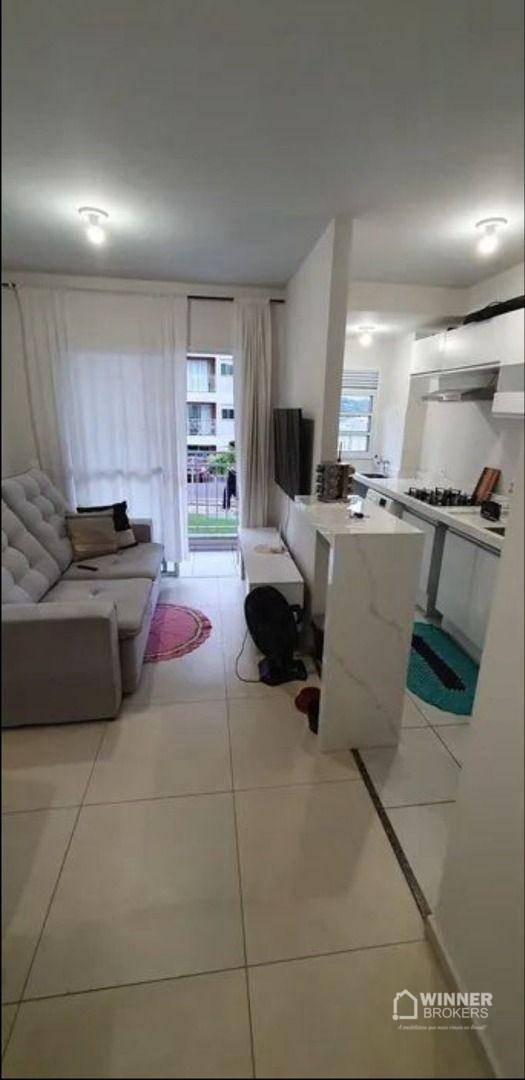 Apartamento à venda com 2 quartos, 45m² - Foto 4