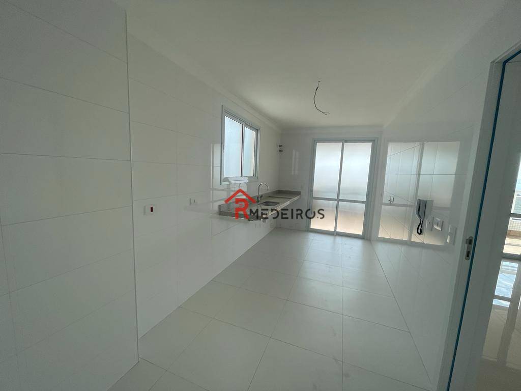 Apartamento à venda com 3 quartos, 162m² - Foto 19