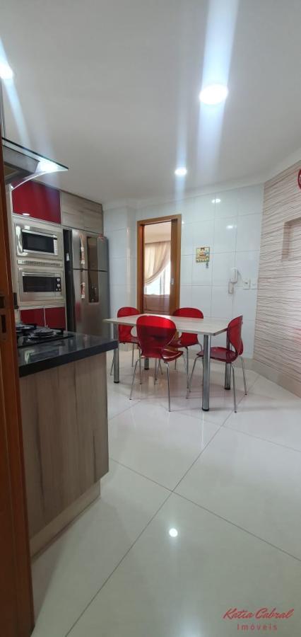 Apartamento à venda com 3 quartos, 127m² - Foto 10