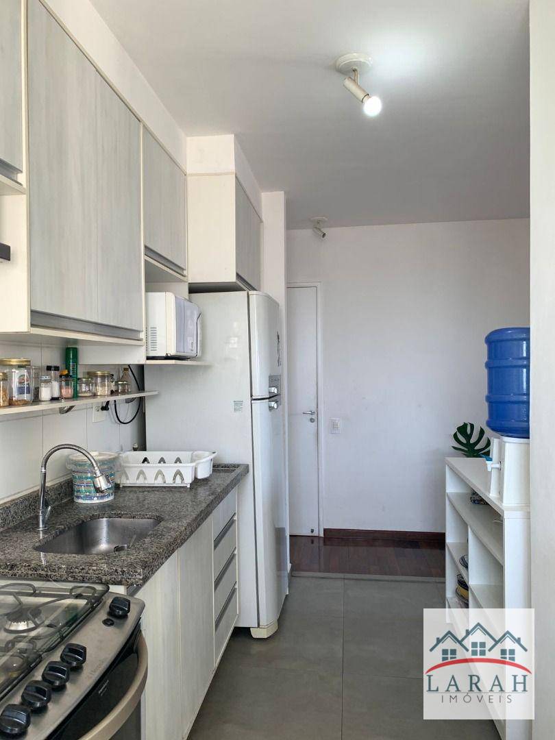 Apartamento à venda com 3 quartos, 72m² - Foto 8