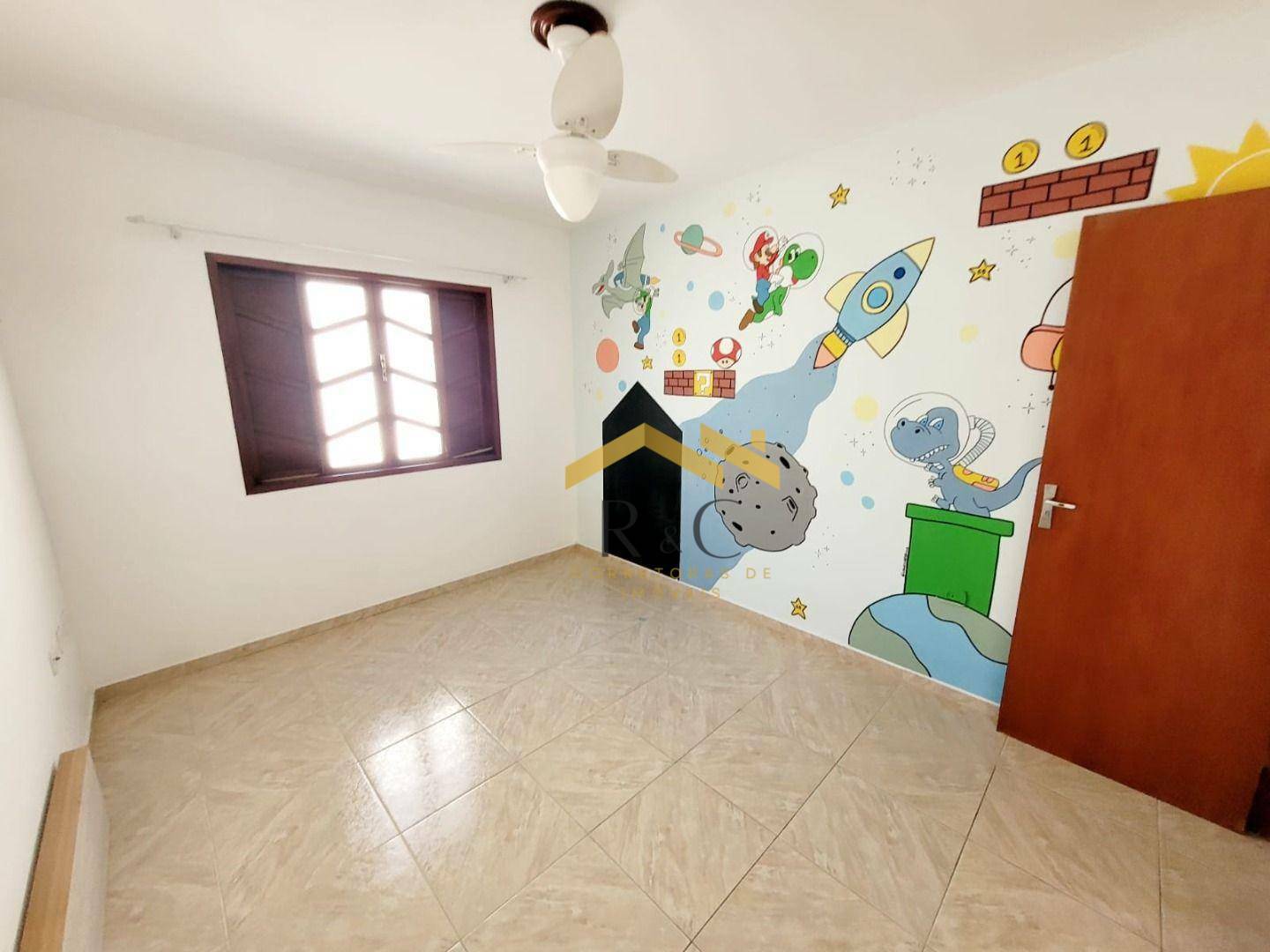 Casa à venda com 2 quartos, 68m² - Foto 14